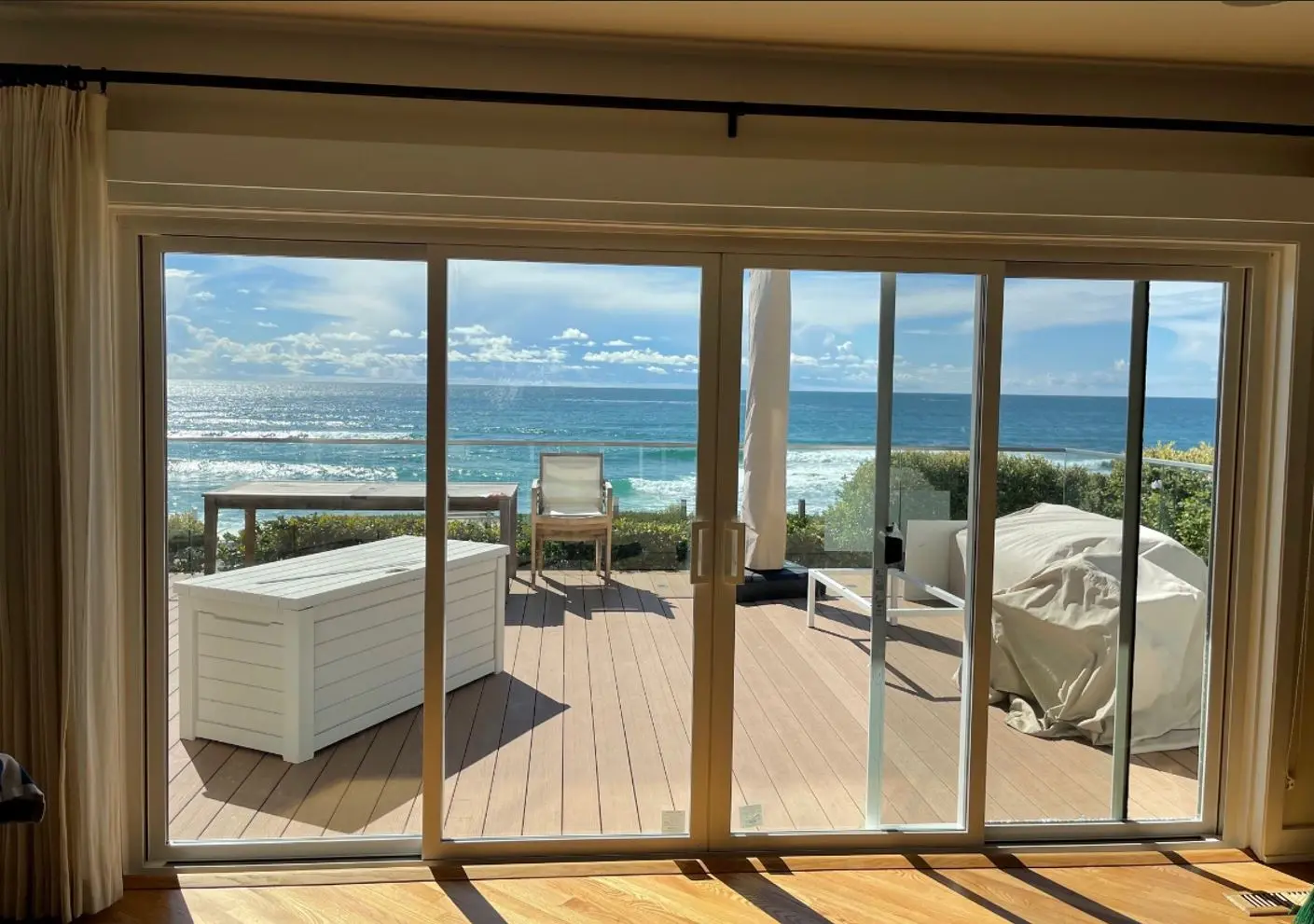 Los Angeles Window Replacement 